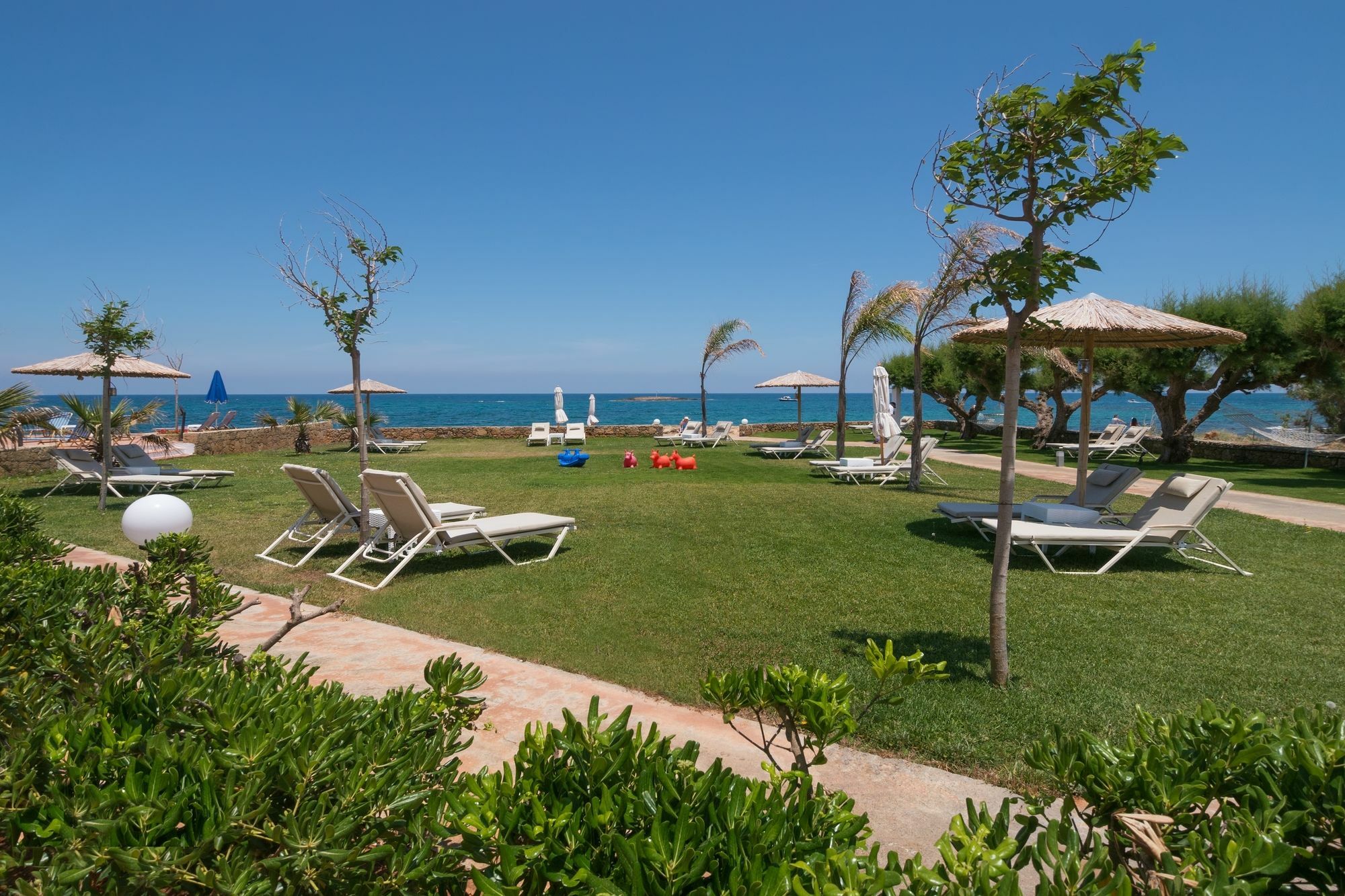Pyrgos Beach Hotel Apartments Malia Exterior foto